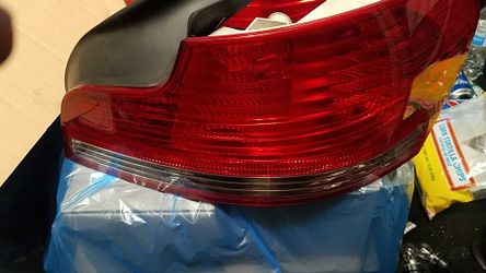 Bmw taillight and socket panels with bulbs