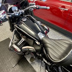 2021 BMW R18 First Edition 