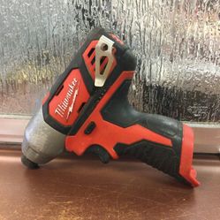 Milwaukee Drill M12 