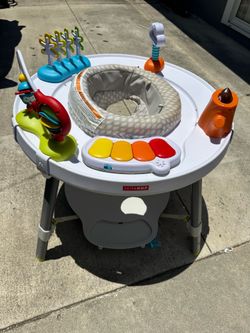 Skip Hop Activity Center
