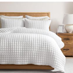 White Queen Size Quilt Bedding Sets with Pillow Shams, Lightweight Soft Bedspread Coverlet, Quilted Blanket Thin Comforter Bed Cover, All Season Summe