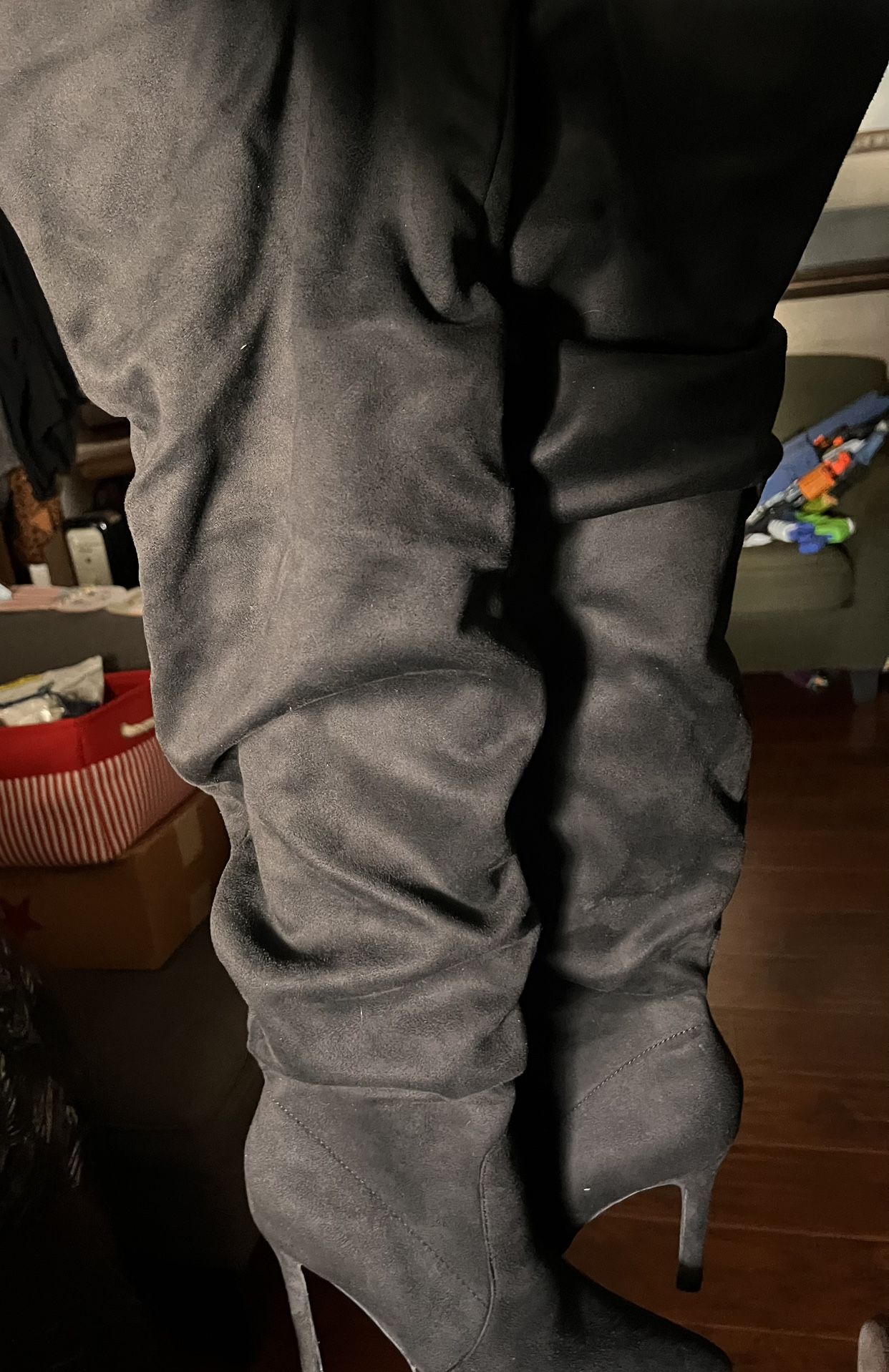 Knees Boots