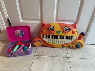 Assorted  Toy Collection! Very good condition!