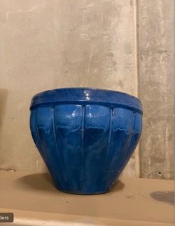Le Beau Round/Tapered Ceramic Planter with Rolled Rim