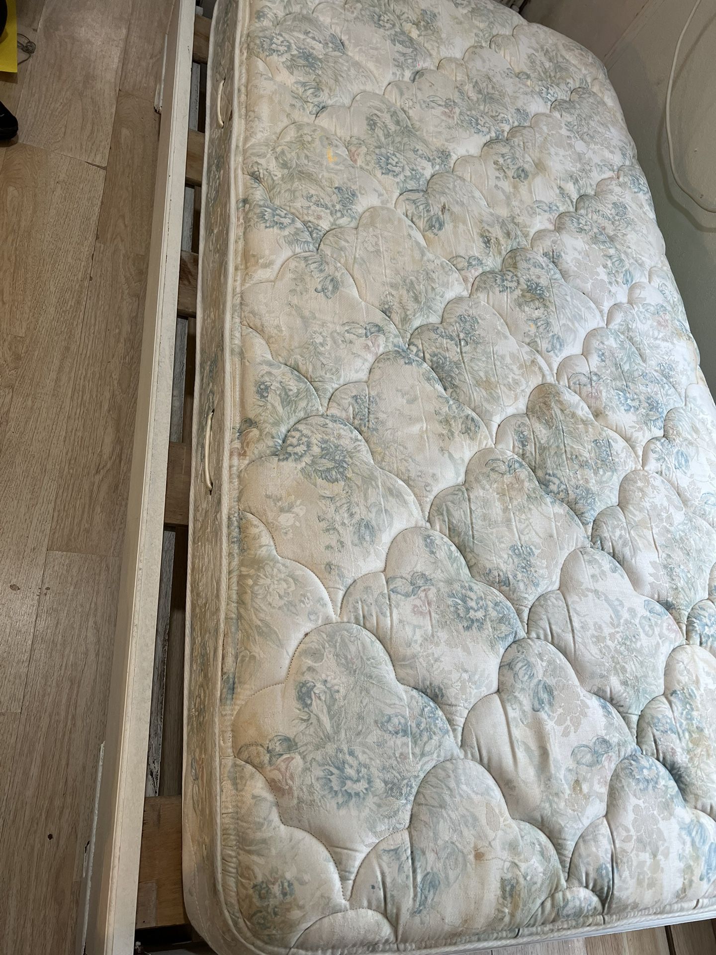 FREE MATTRESS AND BED FRAME 