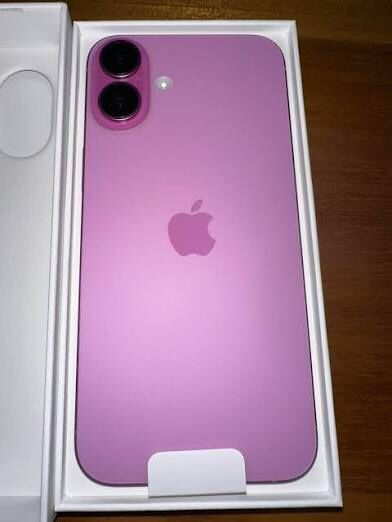 iPhone 16 Please Pink