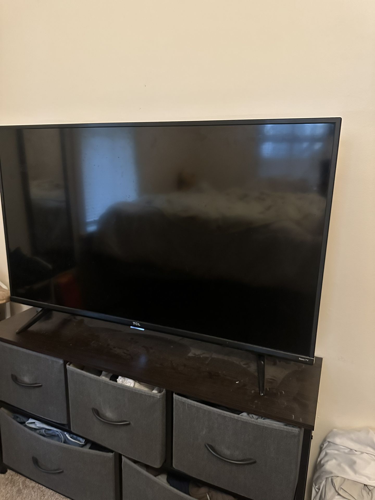 43 Inch TCL Roku TV