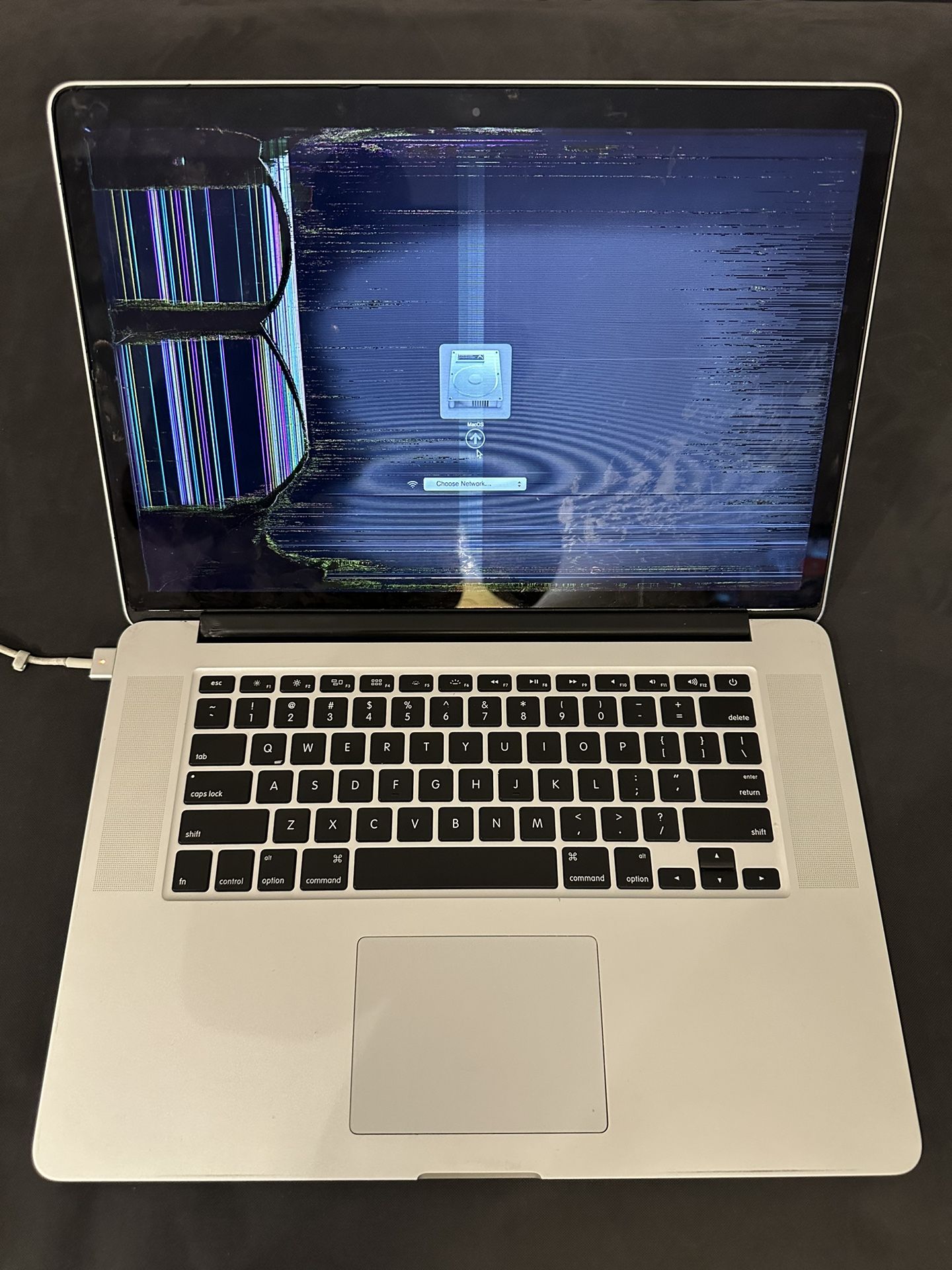 2014 MacBook Pro 15” (Screen Damage)