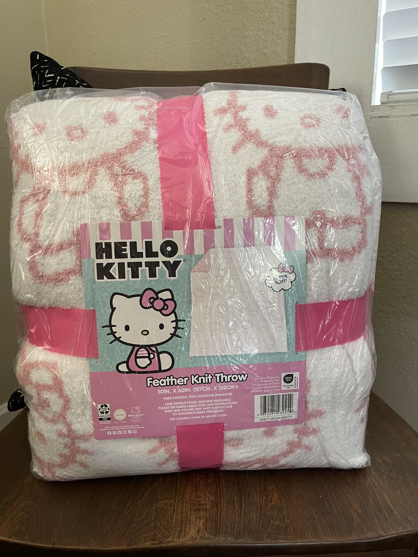 Hello Kitty Blanket