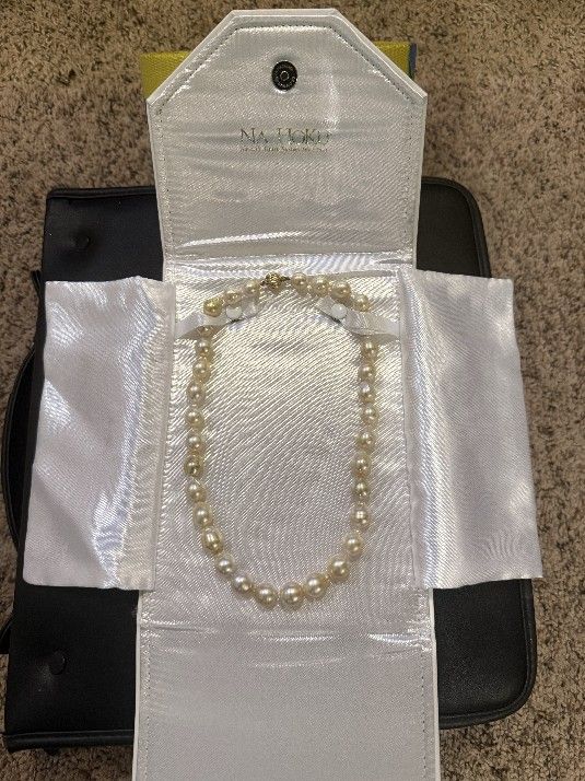 Pearl Necklace