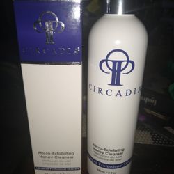 Circadia Micro -exfoliating Honey Cleanser 