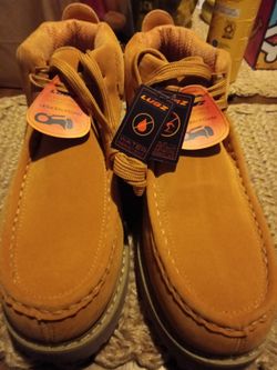 NEW SIZE 11 LUGZ