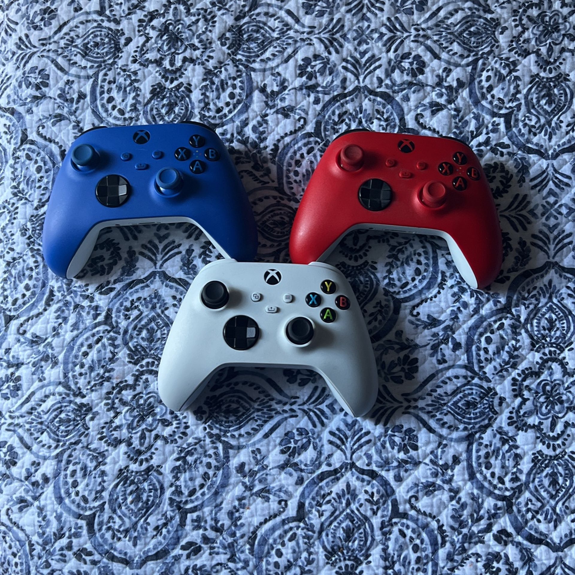 Xbox Series X/S Controllers