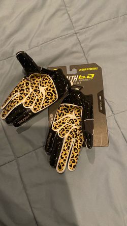 grip boost football gloves