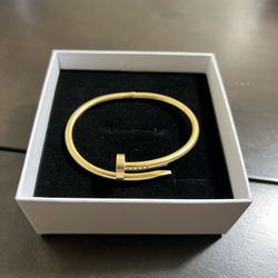 Cartier Classic Nail bracelet