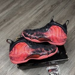 Nike Air Foamposite Stranger Things Size 10.5