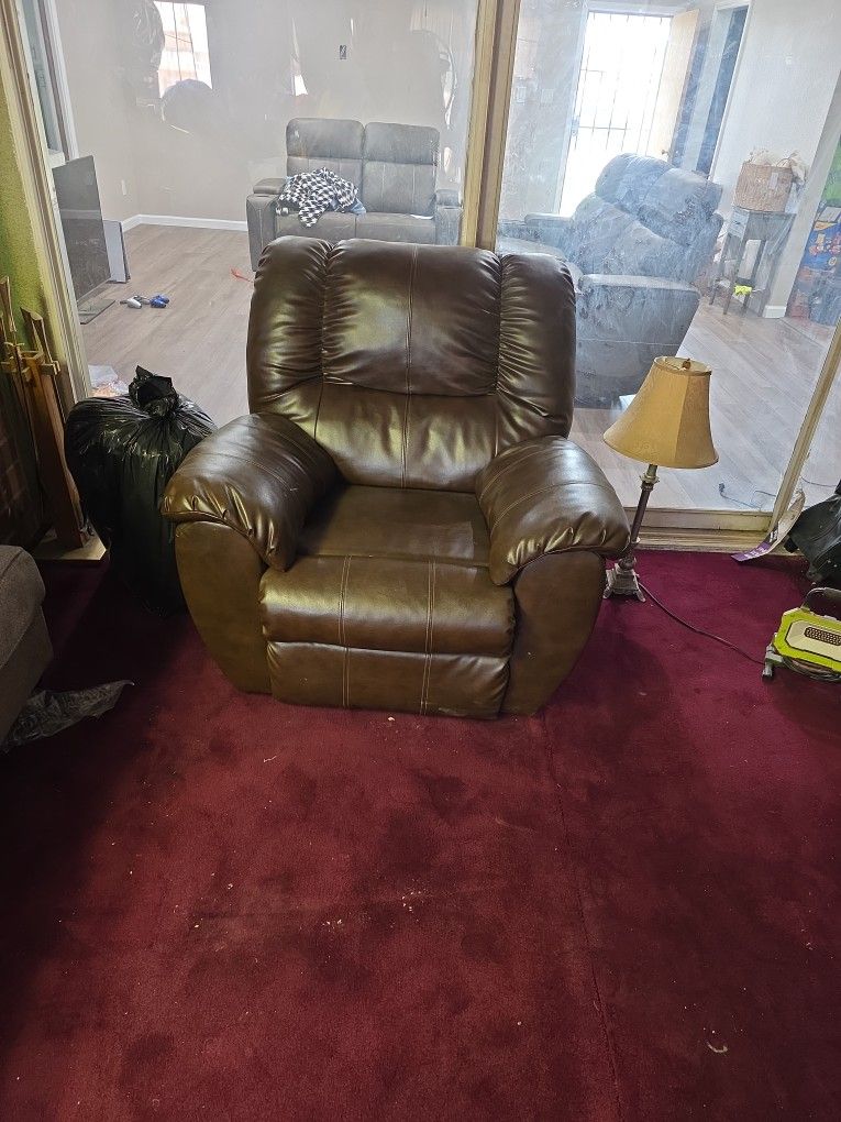 Recliner