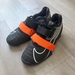 Nike Weightlifting Shoes - Nike Romaleos 4