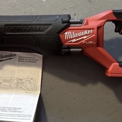 Milwaukee M18 Fuel Sawzall (new)