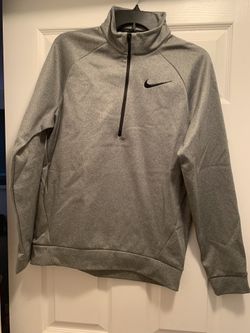 Men’s Nike Pullover 