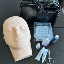 Eyelash Starter Kit With Mannequin 