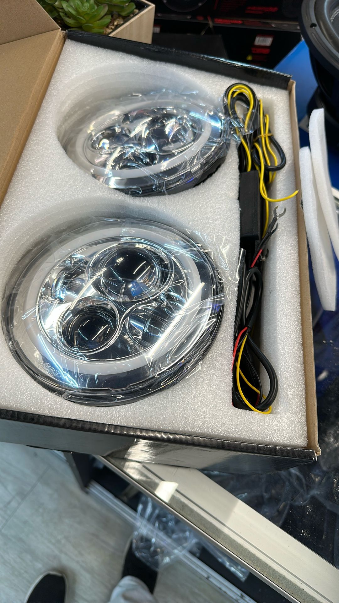 LED Headlights 7”