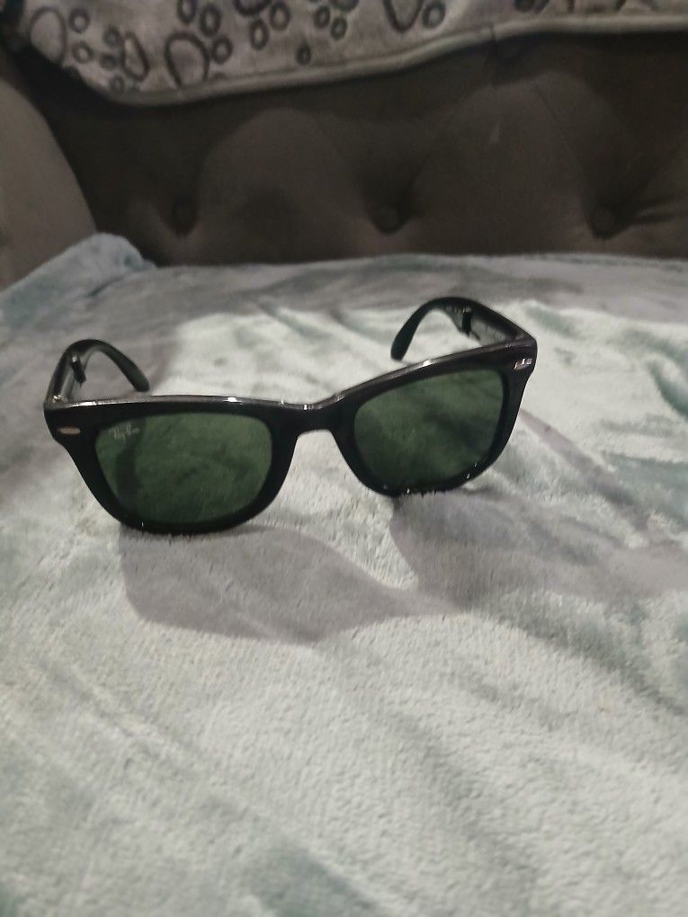 Ray-ban RB4105 Sunglasses