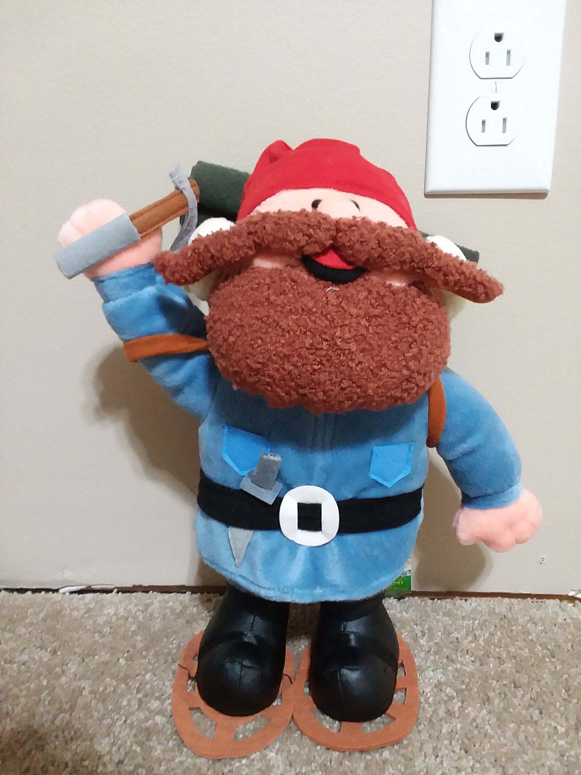 CVS Rudolph The Island of Misfit Toys 12" Yukon Cornelius