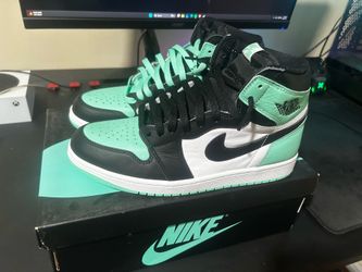 Air Jordan 1 Retro High OG Green Glow