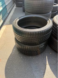 Dunlop 225/40R18 Tires