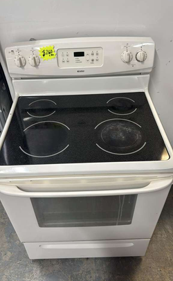 Kenmore Electric Range – Smooth Top, White, Works Great