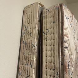 used KING SIZE double side top MATTRESS with BOX SPRING