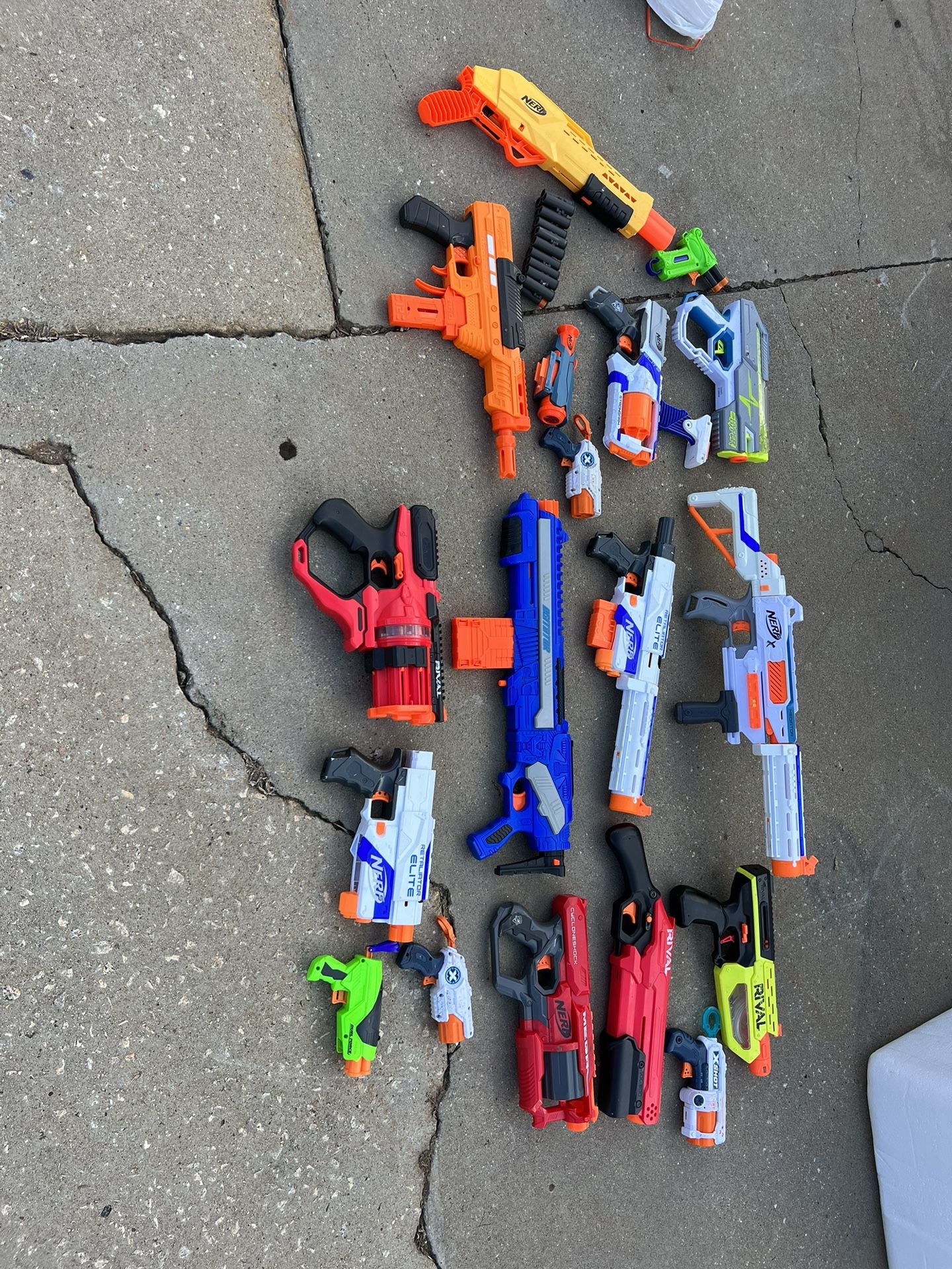 Nerf Gun Lot