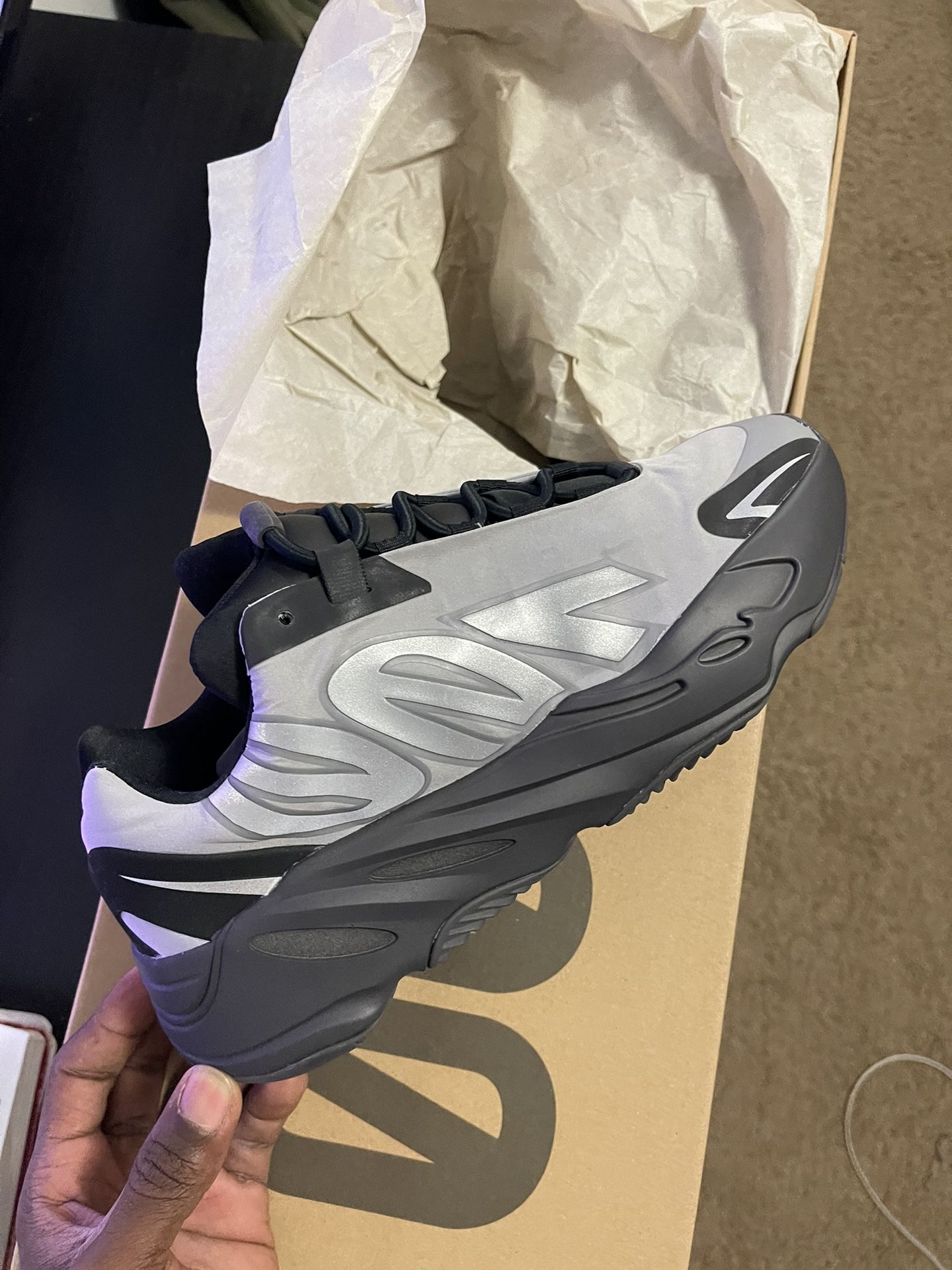 Yeezy 700 Metallic 