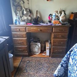 Solid Wooden Desk Very Cheap Asking 15