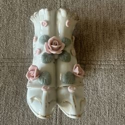 Vintage China 4.5” Applied Porcelain Roses Collectable Slipper Boot Shoe Pair