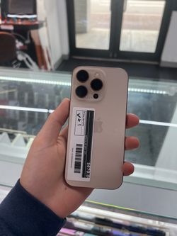 iPhone 16 Pro 128 GB (Unlocked)
