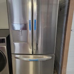 LG French Door Refrigerator 30 Wide 8XS 