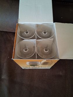 4 NEW WINE glasses 20$