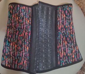 Waist trainer