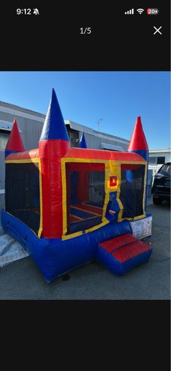 MOVING SALE