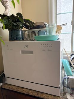 Countertop dishwasher