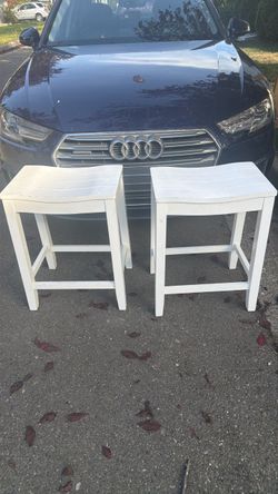 Wood bar chairs