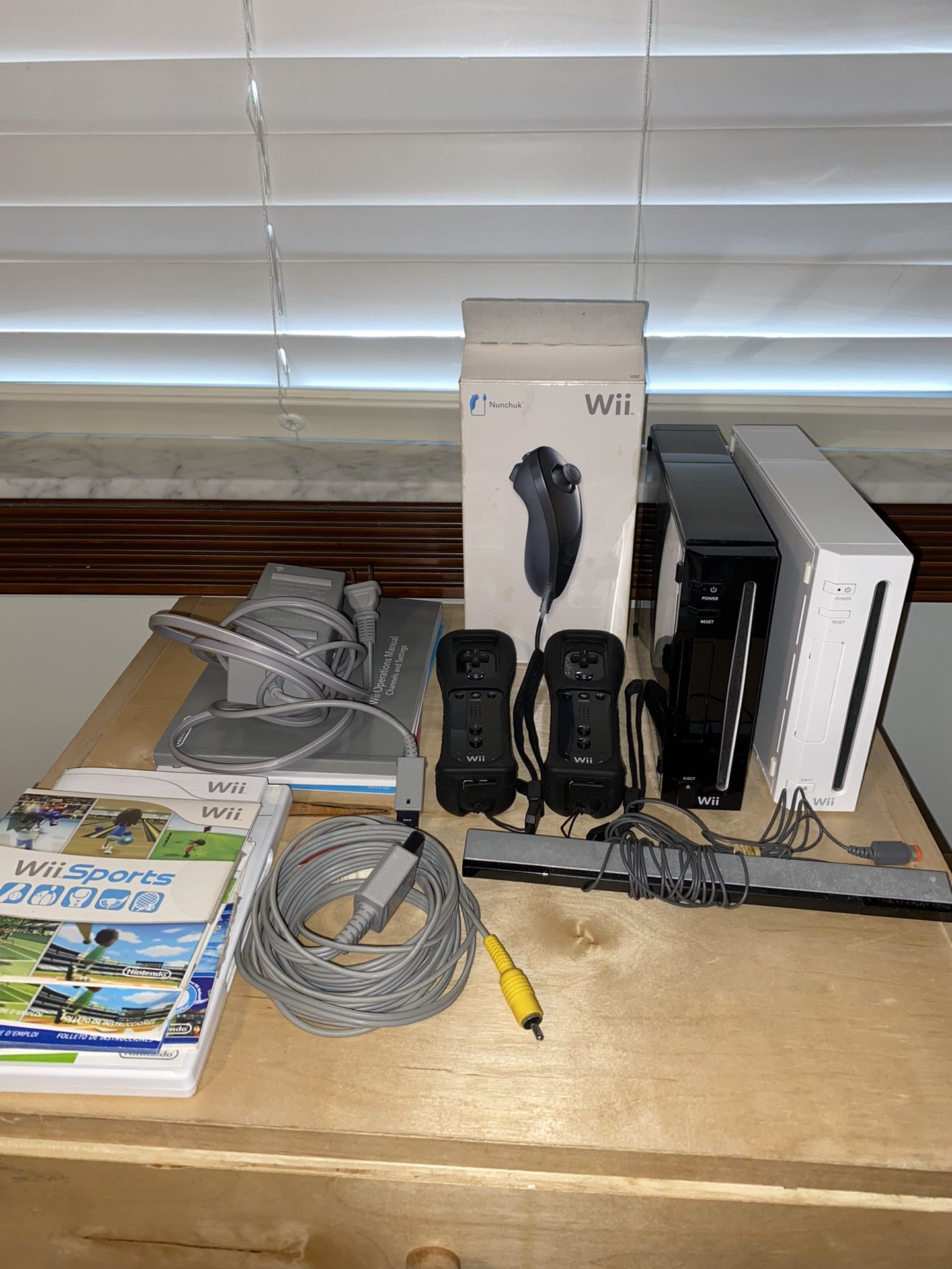 Nintendo Wii (+extra console)