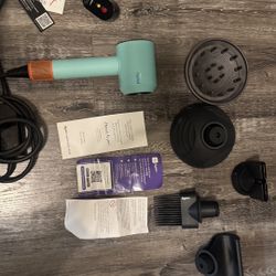 Dyson Hairdryer 