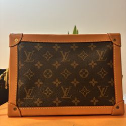 Louis Vuitton Handbag