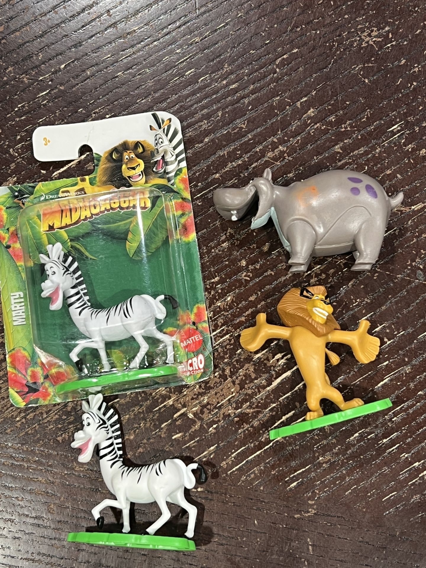 Madagascar lot of 4 pvc figures Alex Lion & Marty Zebra & Gloria Hippo