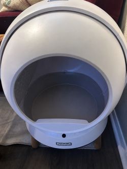 Petsafe Robot Litter Box - Like New