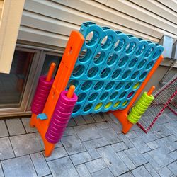 Outdoor connect four
