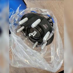Ford F-150 - 7 Stud Heavy Duty Payload Package Hub and Wheel Assembly w/ ABS sensor (Front)